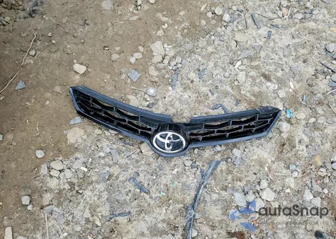 2015 Toyota Corolla L z USA, uszkodzony, nr VIN 2T1BURHE9FC412921